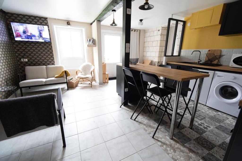 Domaine Des Demoiselles - Gite Et Spa Hauteville  エクステリア 写真